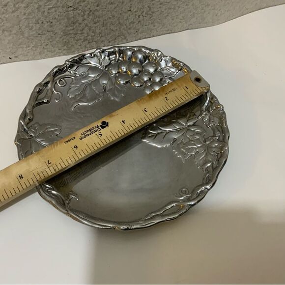 New Arthur Court Design Grape Plate 8" - Picture 6 of 8